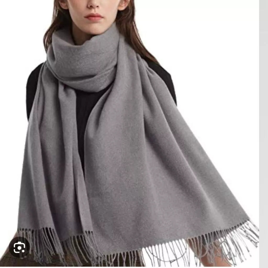 Cachecol Pashmina Unissex com Franjas em Poliéster 230g